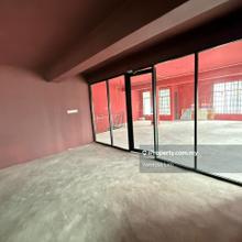 Oasis 2 Shop Lot For Rent