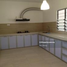 Freehold, good location