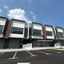 Jadesquare 2 corner ground floor shop lot Kajang Jadehills Balakong 