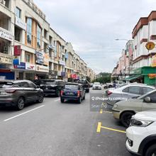 Ground Floor Shop For Rent @ Medan Putra Bandar Menjalara 