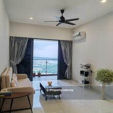 Royal Strand @ Country Garden