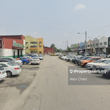 Balakong Factory for Sale, 1.5 Storey at Taman Industri Selesa Jaya