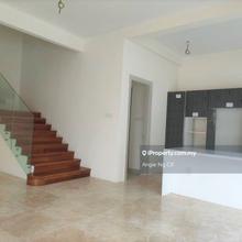 Puchong Hartamas, 2.5 Semi-D house for Sale