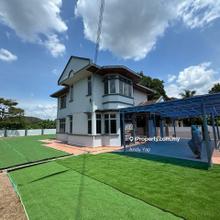Very limited bungalow in prima Beruntung call Andy for viewing 