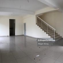 Terrace house for Sale