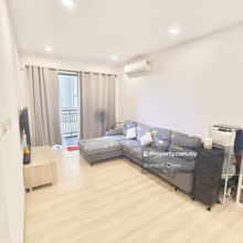 Vantage Residence For Sale