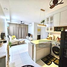 Tri Pinnacle Condominium For Rent !!