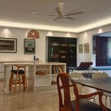Fully renovated unit 