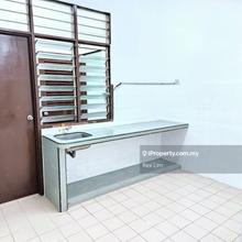 Mid Floor unit