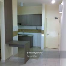 Short walk to MRT station and the curve ikea 3room2b1carparking