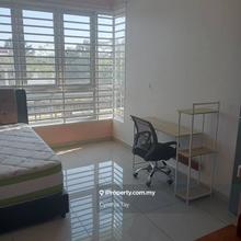 Kalista 2 apartment 1st floor for sale below rm350k at 1st floor