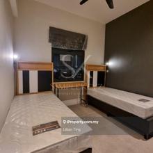 Sunway, Taylor's, Monash student 