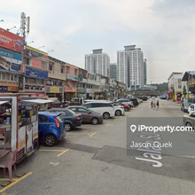 3 story shop facing selayang market for Sale