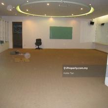 Office For Rent In Taman Industri Bolton