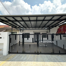 Newly renovation, fully Aircond