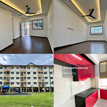 Low Cost Flat/ 3 bedrooms 2 bathrooms/ Renovated/ Mutiara Rini Skudai