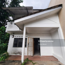 Terrace house for Sale