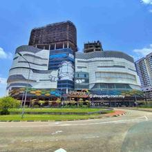 Freehold Retail Lot - 5 min to Angsana Mall Johor Bahru