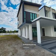 Brand New End Lot Unit @ Legasi 4, Bandar Kinrara, Bk8 for Sale!