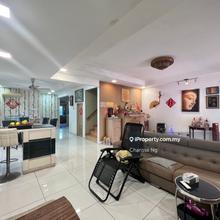 2 Storey Semi-D Fully Renovated & Extended Spacious Land & Carporch
