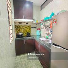 Taman Emas Sri Segambut 1.5sty townhouse reno freehold 22x70 2 cars