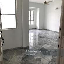 First Floor unit 