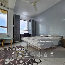 Modern Studio Retreat in Damansara Perdana: Ritze Perdana 1