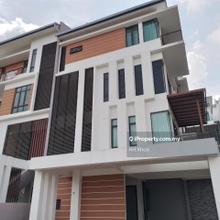 Semi Detached House for rent @ Kingsley Hill,Putra Height, Subang Jaya