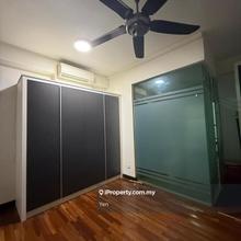 Scott Garden Duplex Soho For Sales