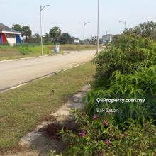 Perdana lakeview east bungalow land with beautiful lakeview