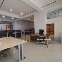 Nearby Subang Airport l Excellent Location