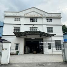 Freehold detached factory