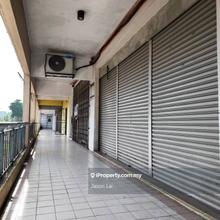 Vista shop @ Damansara Damai for sale!