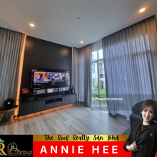 Taman Putra Pogun 3 Storey Link Bungalow House / For Sale