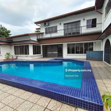 2 Sty Bungalow with Private Swimming Pool