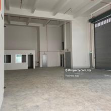3 storey brand new Semi D Factory located in Tmn Bukit Serdang 