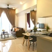 Beautifully Furnished 1 Bedroom Unit