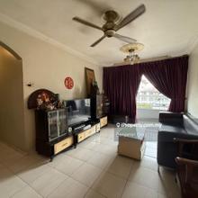Tampoi Indah Sri Akasia Apartment For Sale