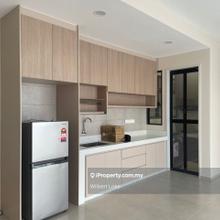 Edgewood Residence 3r2b Partial Furnished