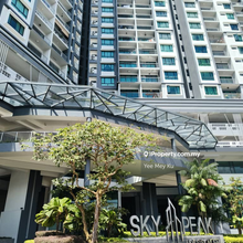 Setia Tropika sky peak near ciq below bank value  