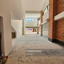Limited Endlot Unit For Rent