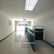 1 desa condo for sale this is 1700sqft only 3room2bath 2carpark