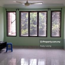 Near amenities, walking distance to Kota Damansara Community Forest