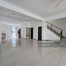 Gated & guarded, limited unit