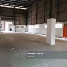 Detached Warehouse, Very large area, 1000a power, Freehold, Sale Rent