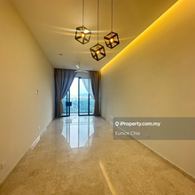 Super cheap , 2rooms 2baths facing royal golf view , good condition 