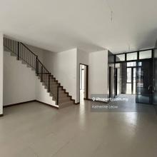 Aurora Resort Villa 2 storey Link House @ Iskandar Puteri