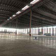 Loading Bay Warehouse for Rent @ Bukit Raja