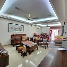 Kepong Laman Rimbunan 3-storey 22x75 gated-guarded fully extended reno