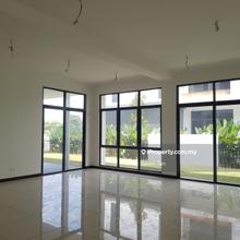 Semi-D house for Sale